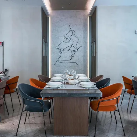 The Regency, Rome, A Tribute Portfolio Rom