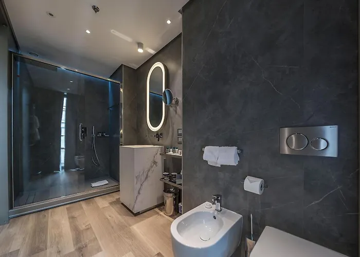 The Regency, Rome, A Tribute Portfolio