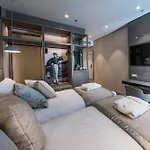 The Regency, Rome, A Tribute Portfolio 4*