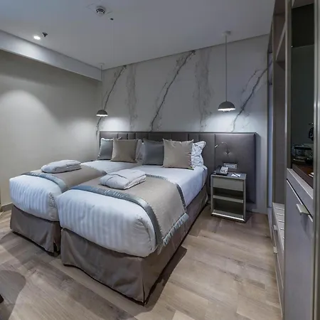 فندق The Regency, Rome, A Tribute Portfolio روما