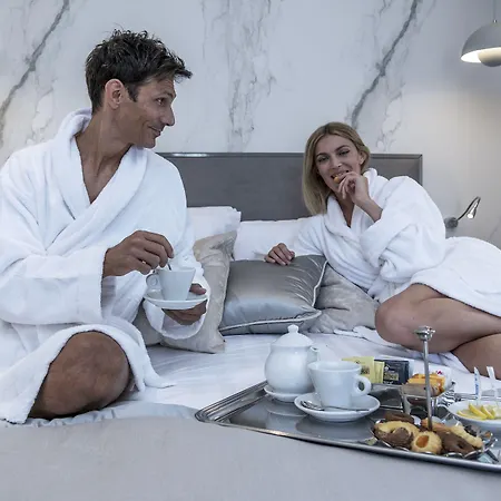 فندق The Regency, Rome, A Tribute Portfolio روما